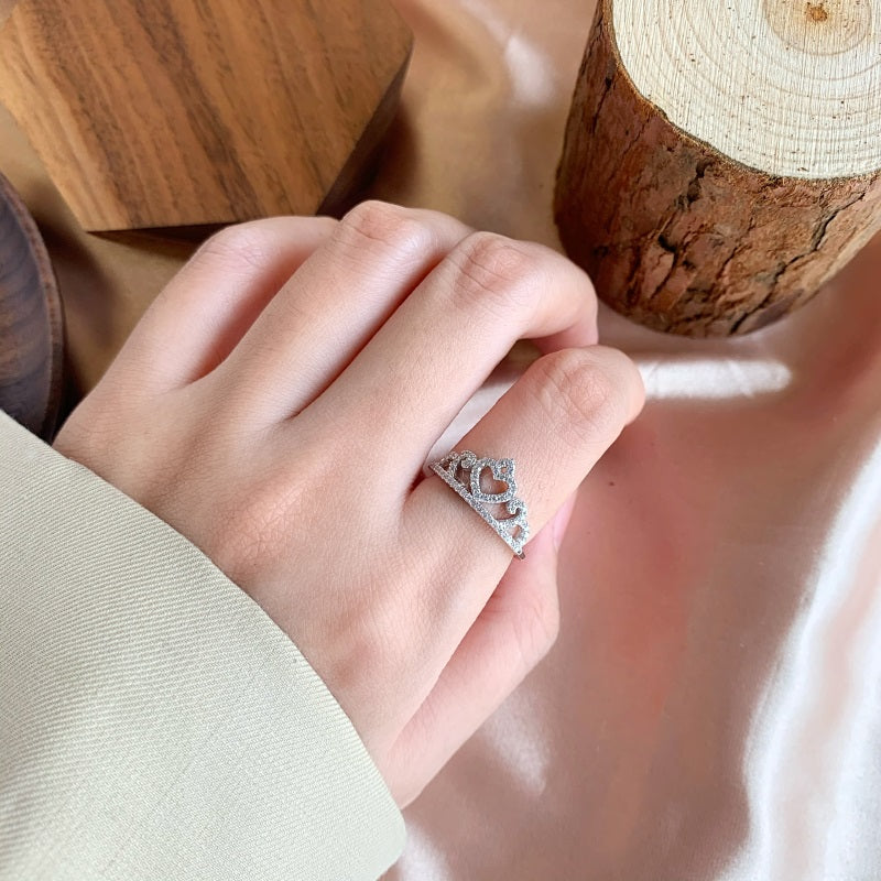 ROYALTY RING