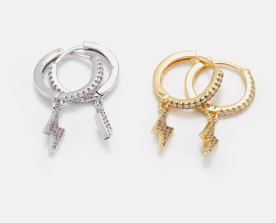 LIGHTNING BOLT PAVÉ EARRINGS