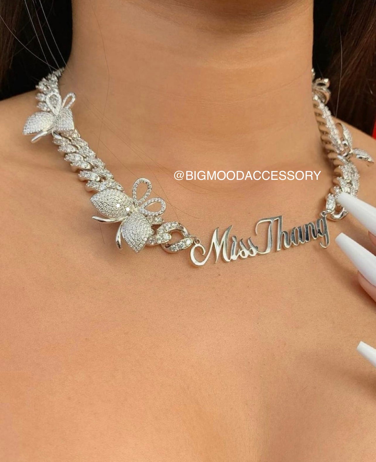 CUSTOM NAME BUTTERFLY CUBAN LINK NECKLACE